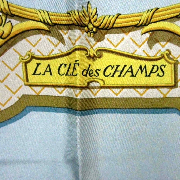 Women's 1990's Hermes La Cle des Champs Silk Scarf