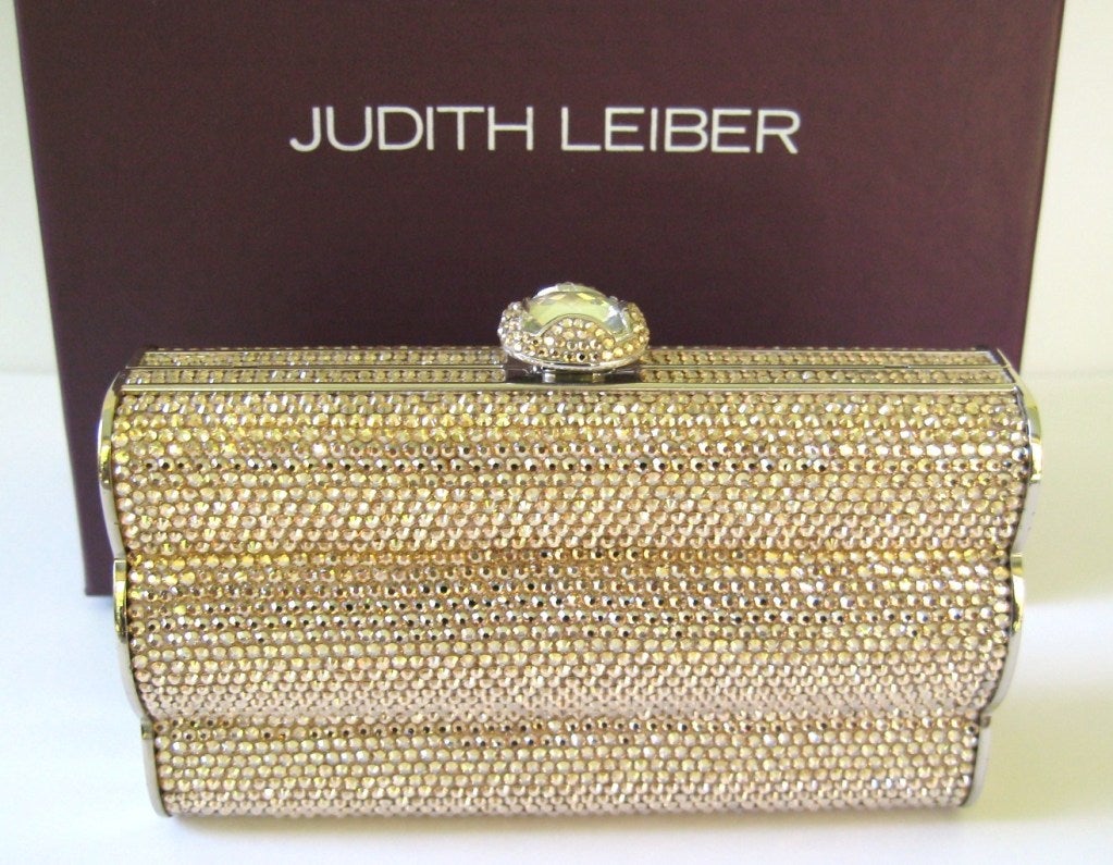 Judith Leiber Gold  Crystal Minaudiere Clutch In New Condition In Wallkill, NY
