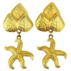 Vintage Ben Amun Gold Tone Starfish Dangle Earrings