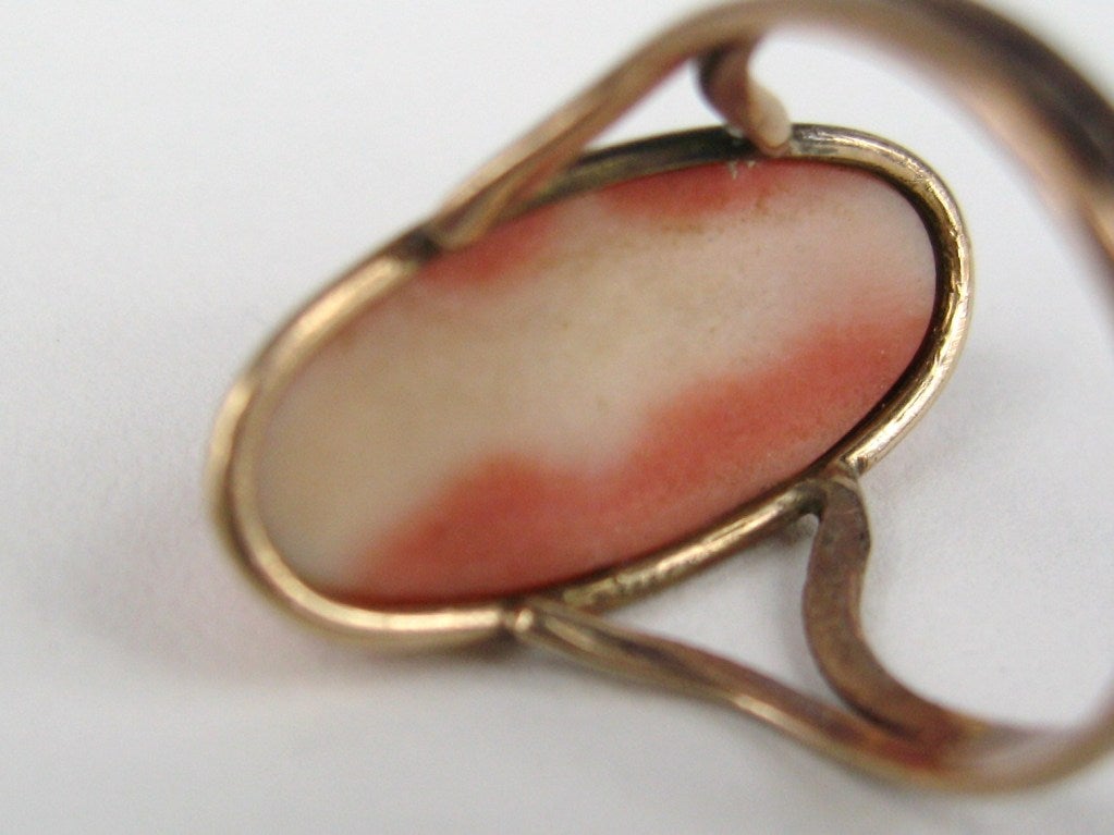 Cabochon 10K Oval Coral Ring Victorian Gold  Antique  For Sale