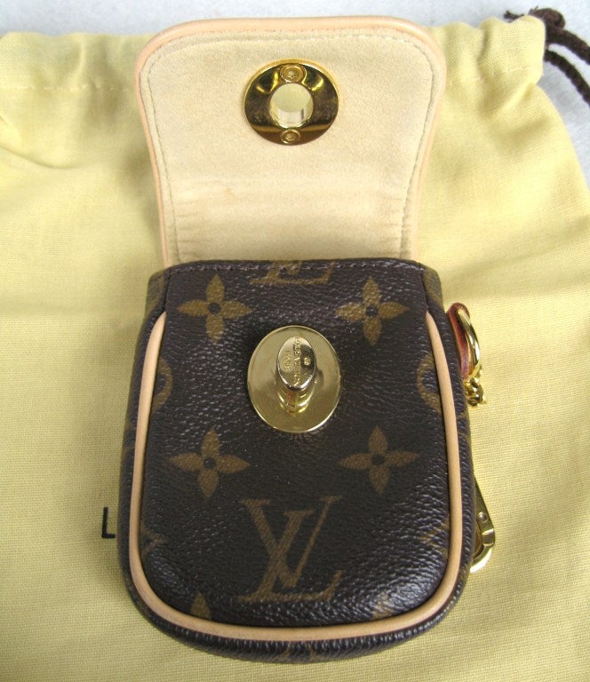 Louis Vuitton Classic Monogram Cell Case Key Chain at 1stdibs
