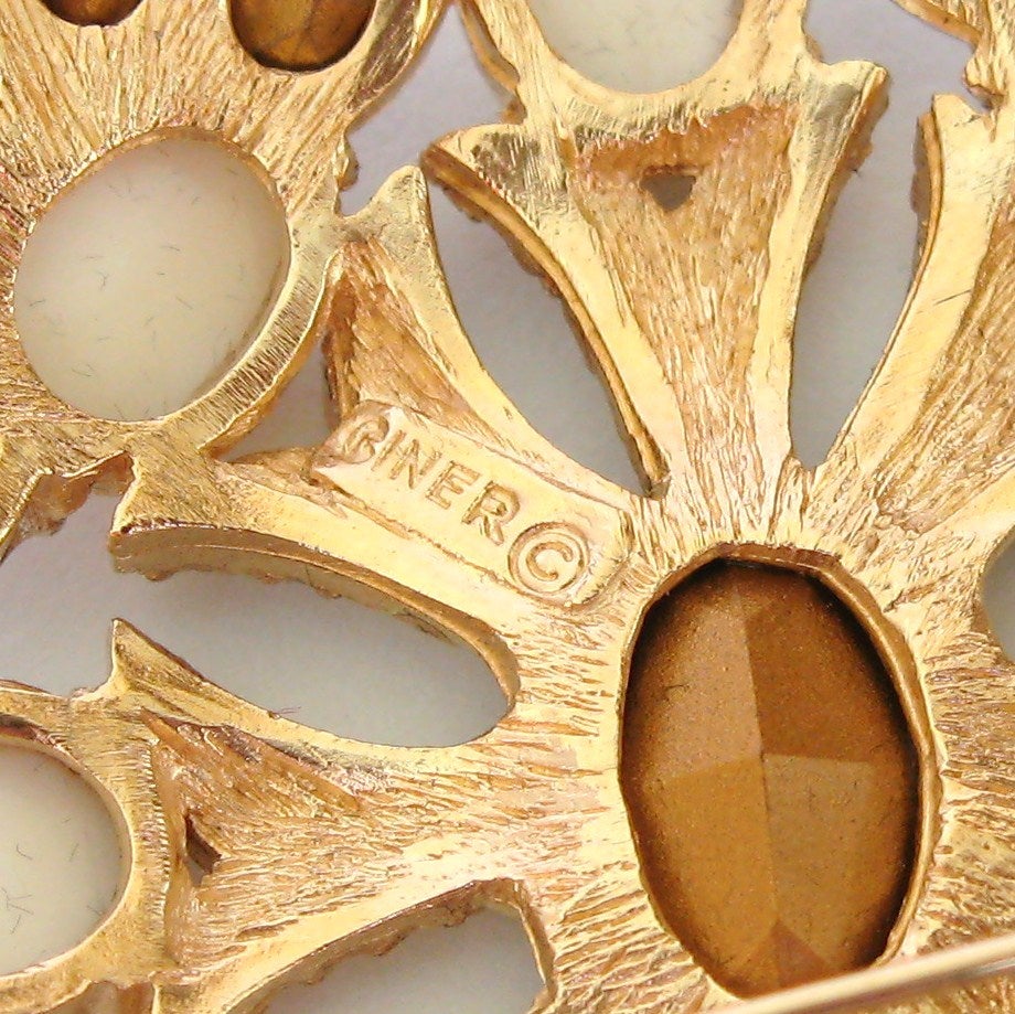 Massive Ciner Pin Pendant Swarovski Crystal Brooch 1