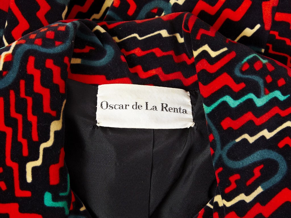 Women's Oscar de la Renta Printed Velvet Double Breasted Coat