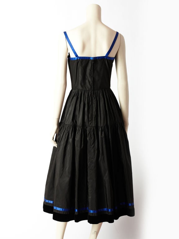 Oscar de la Renta Taffeta Dress In Excellent Condition In New York, NY