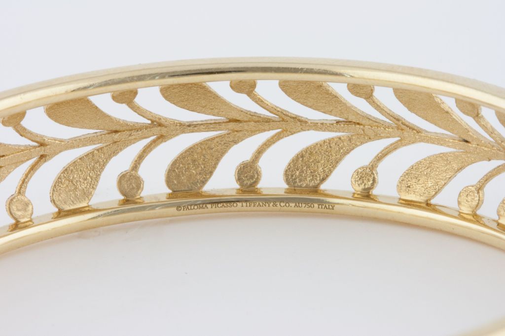 Paloma Picasso Gold Bangle Bracelet In Excellent Condition In Beverly Hills, CA