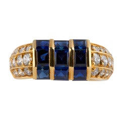 Van Cleef & Arpels Sapphire Diamond Gold Ring