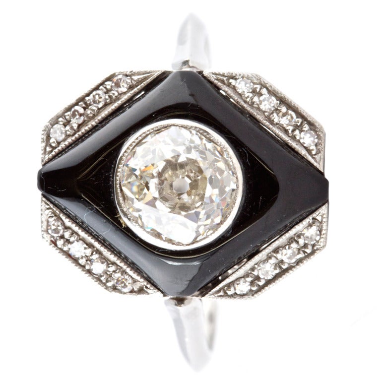 Art Deco Diamant und Onyx Platin Ring