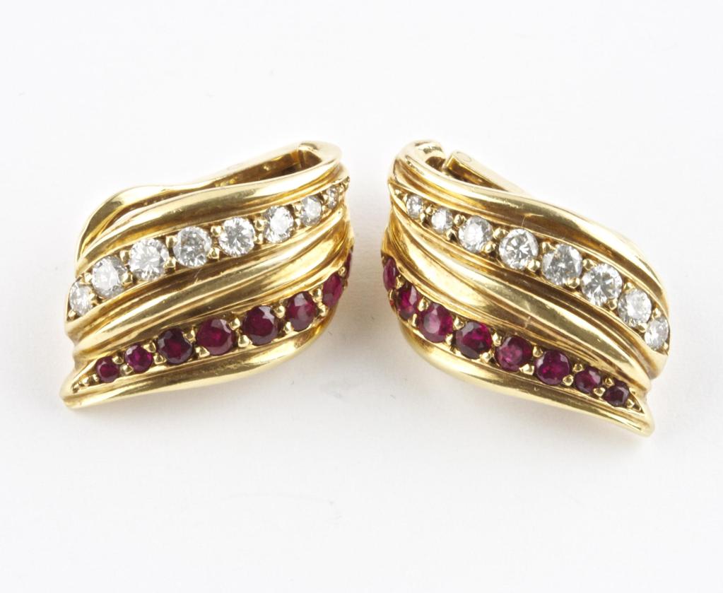 Women's Chaumet Ruby Diamond Gold Earrings