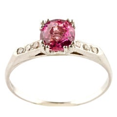 No Heat Sapphire Platinum Ring