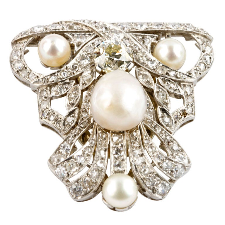 Natural Pearl Diamond Brooch