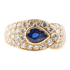 Van Cleef 
Arpels Sapphire Diamond Ring