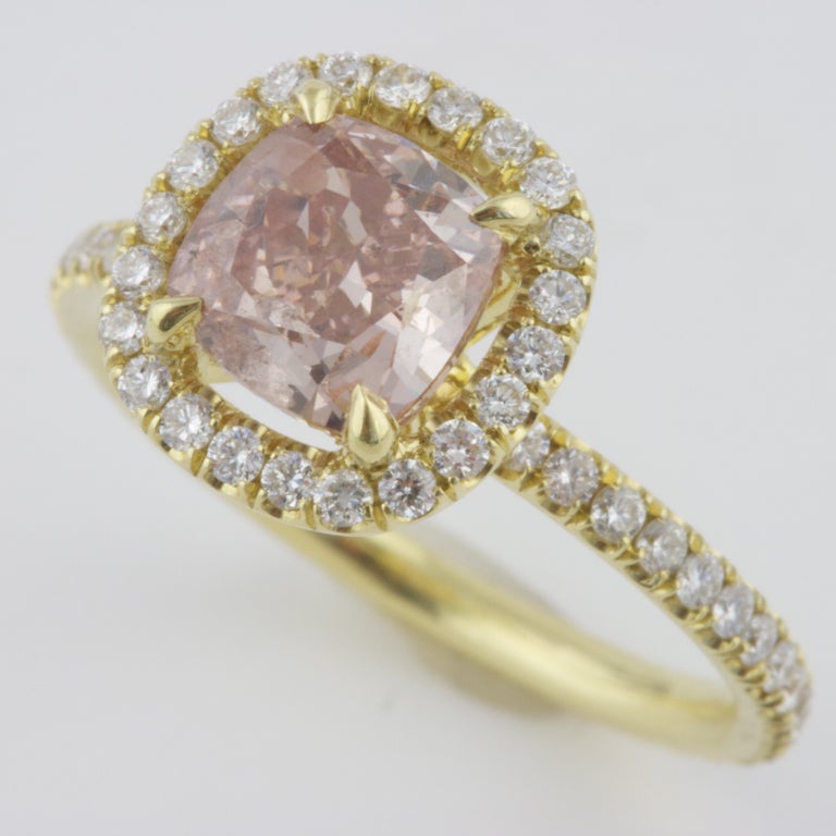 Fancy Pink Diamond Ring In Excellent Condition In Beverly Hills, CA