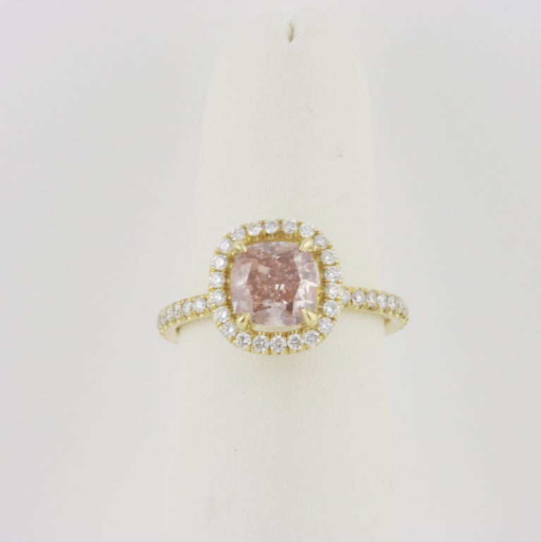 Women's Fancy Pink Diamond Ring