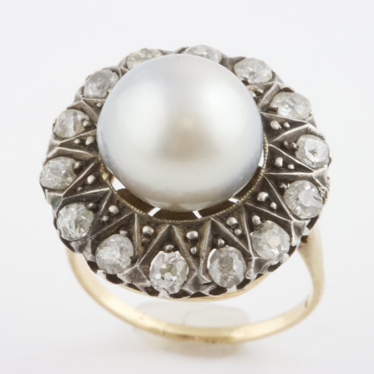 GIA Pearl and Diamond Sun Shaped Ring