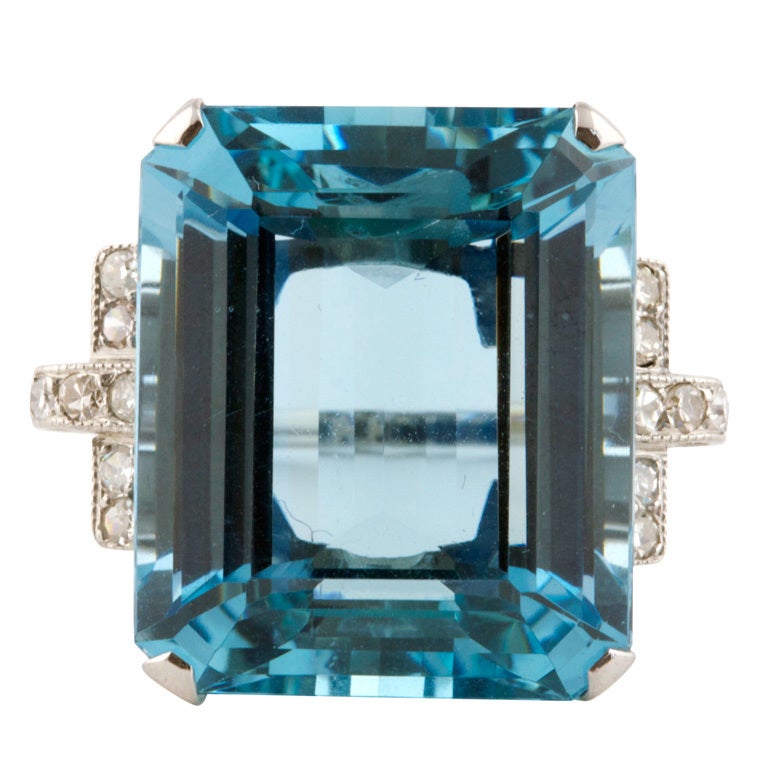 30 ct. Aquamarine Ring at 1stDibs | 30 carat aquamarine ring, 30 carat ...