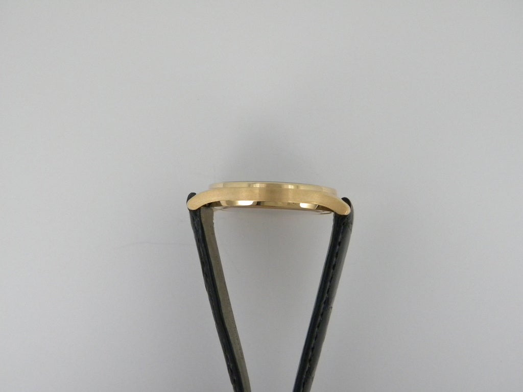 Women's or Men's Patek Philippe Yellow Gold Calatrava Wristwatch Ref 5026