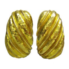 David Webb Hammered Yellow Gold Ribbed Clip Earrings