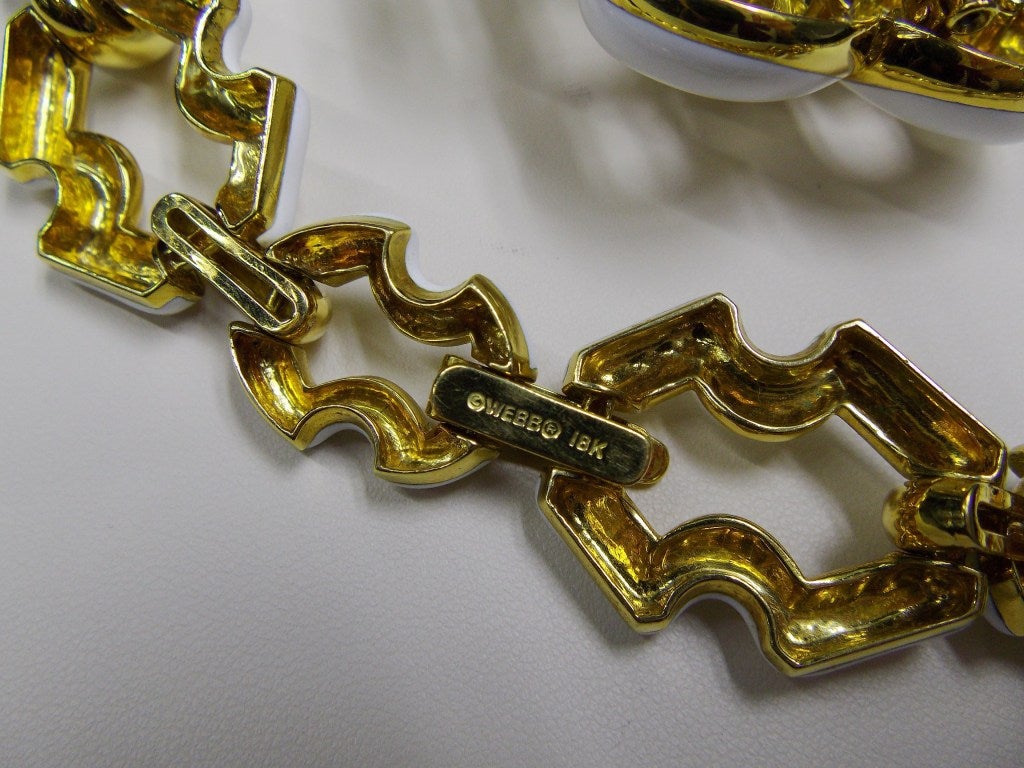 DAVID WEBB Gold White Enamel Diamond Pendant Brooch Bracelet Necklace For Sale 2