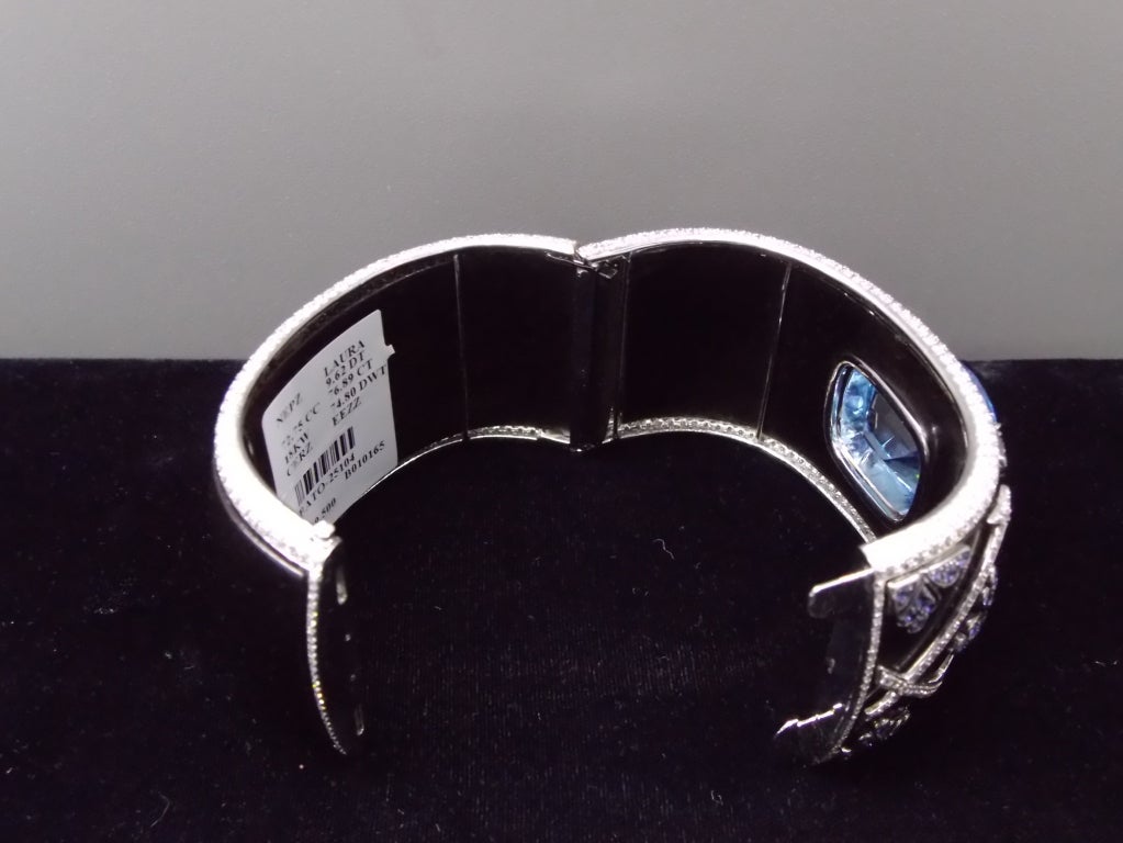 LAURA MUNDER Topaz Diamond Sapphire Carved Wood Bangle Bracelet For Sale 2