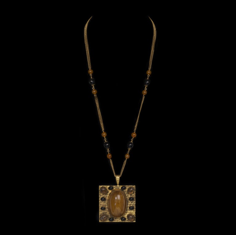 Roger Scemama Gold gilt metal pendant necklace with molten glass Brown and black