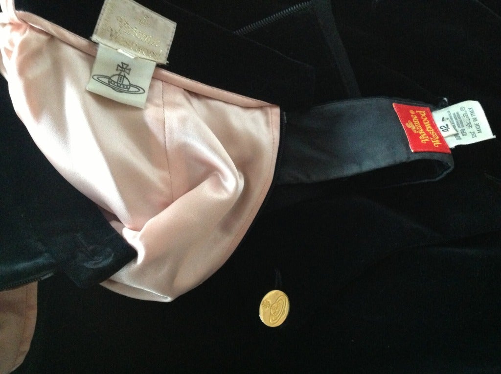 Vintage VIVIENNE WESTWOOD Samt-Anzug & passendes Korsett 2