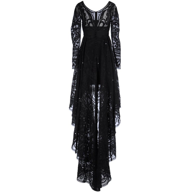 Emilio Pucci Schwarzes Spitzenkleid mit transparenten Ärmeln und Stickerei