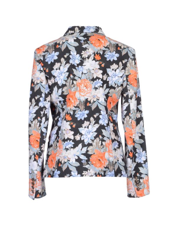 CELINE FLORAL PRINT JACKET
Stunning Celine jacket, beyond chic!! Exquisitely crafted with a beautifully textured cotton and flattering fitted silhouette.
Size 42 FR.  Single button closure. Floral pattern features a washed color palette including