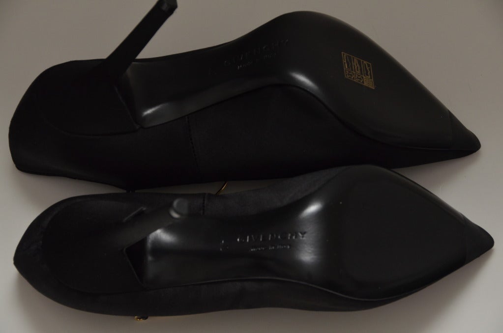 Givenchy Black Fabric High Heel Pumps main image 1
