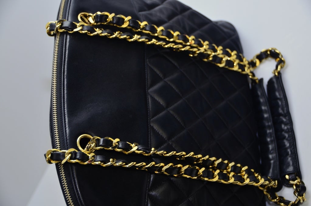 Chanel Vintage Black Lambskin Quilted Leather Large Shoulder  Handbag 5