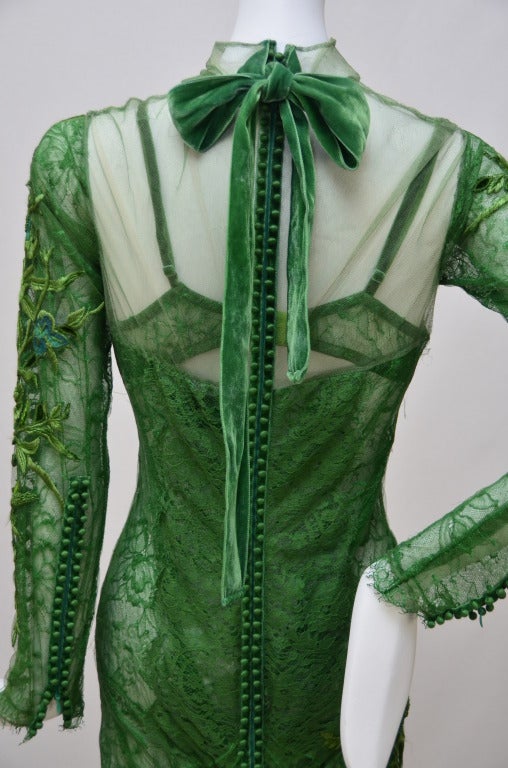 Tom Ford Emerald Green Embroidered  Silk Satin Lace Dress In Good Condition In New York, NY