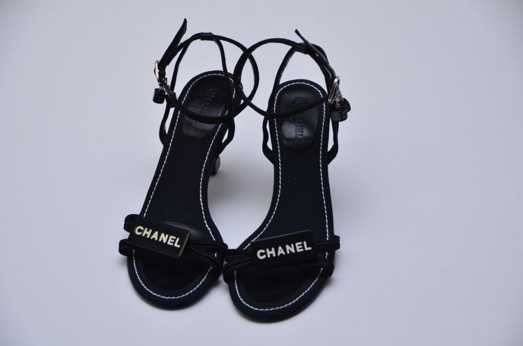 Women's Chanel Shoes Sandals '05 New