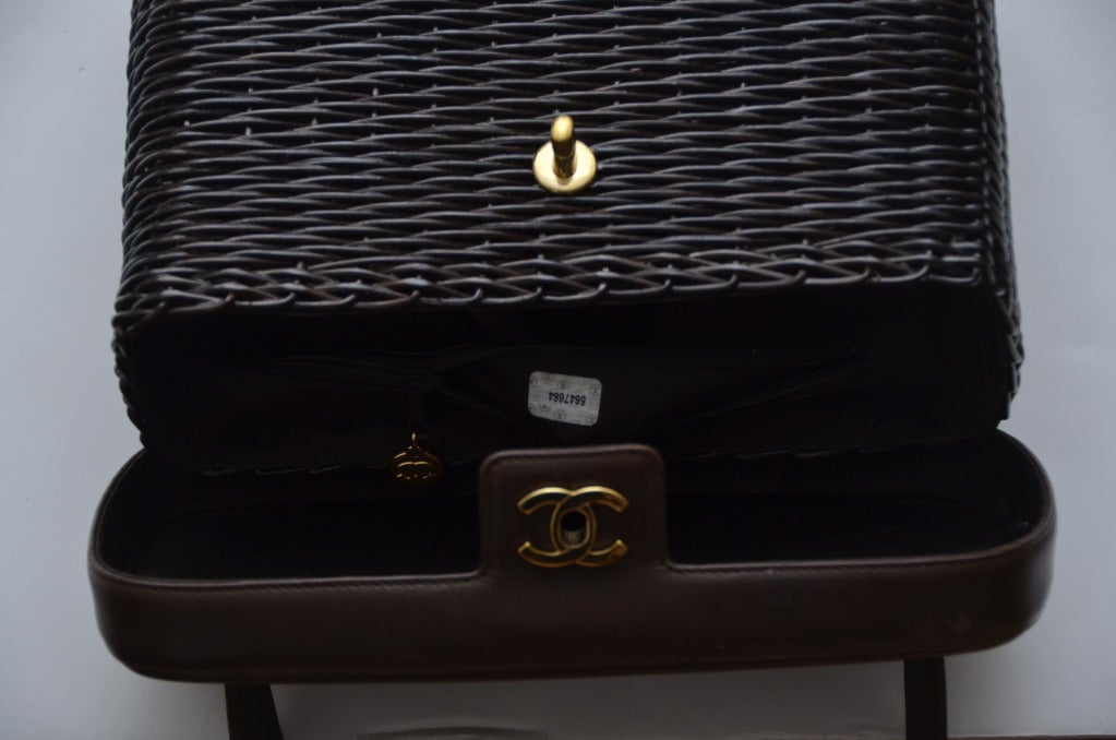 Chanel Wicker Vintage Handbag In Good Condition In New York, NY
