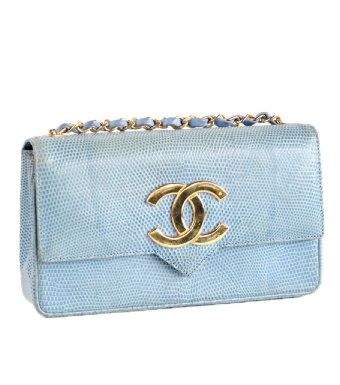 Chanel powder blue lizard skin handbag with chain and leather strap and large CC at the closure. What a knock out rare piece!