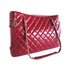 Chanel red quilted shopper