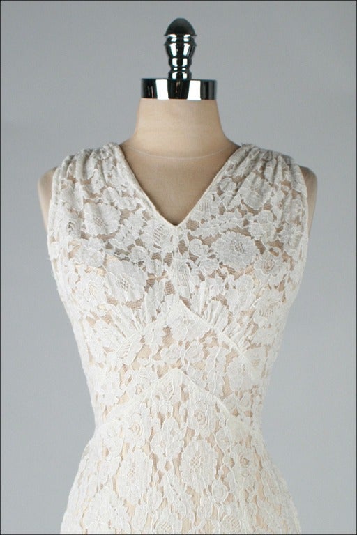 Vintage 1930's Ivory Lace Bias Cut Dress with Jacket In Excellent Condition In Hudson on the Saint Croix, WI