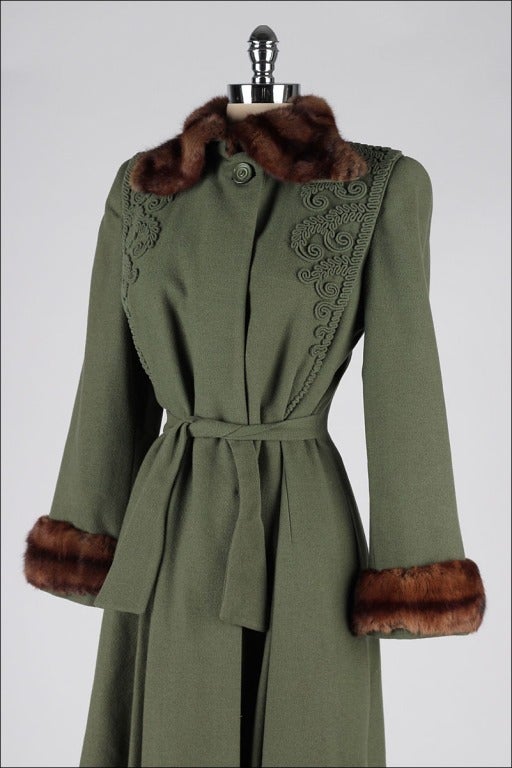 Vintage 1940's Green Wool Mink Fur Trim Coat 1