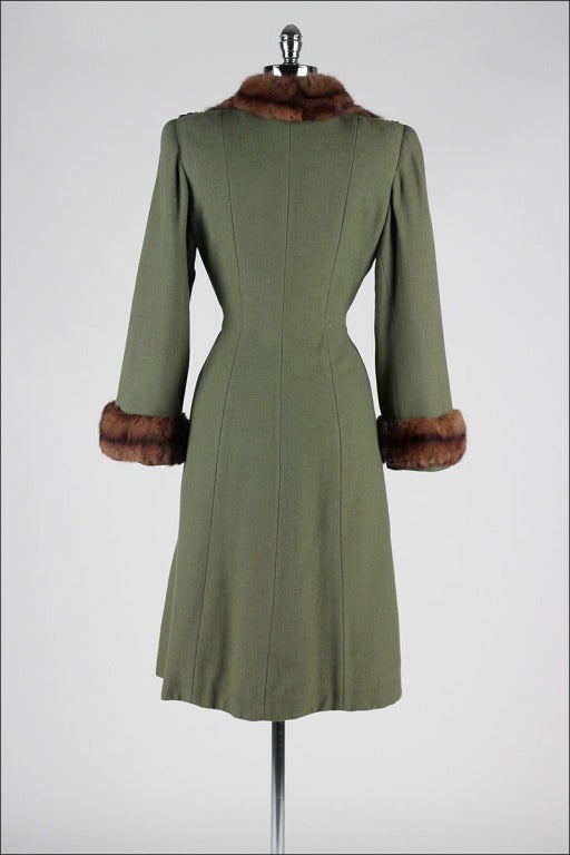 Vintage 1940's Green Wool Mink Fur Trim Coat 3