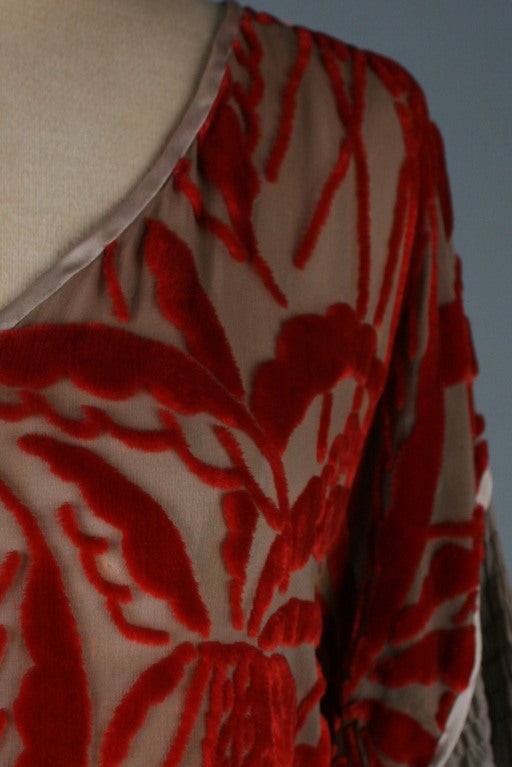 1920's Garnet Red Silk Velvet Burnout Flapper Dress In Excellent Condition In Hudson on the Saint Croix, WI