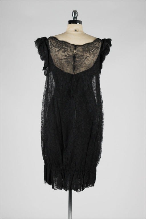 Vintage 1960's Black Chantilly Lace Bubble Hem Cocktail Dress 3