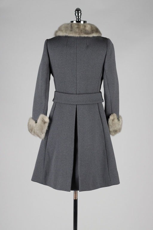 Vintage 1960's Gray Wool Mink Trimmed Coat 4