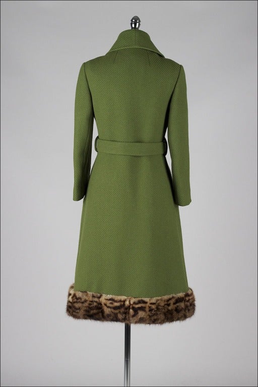 Vintage 1960's Green Wool Coat Leopard Trim Scarf Coat 4