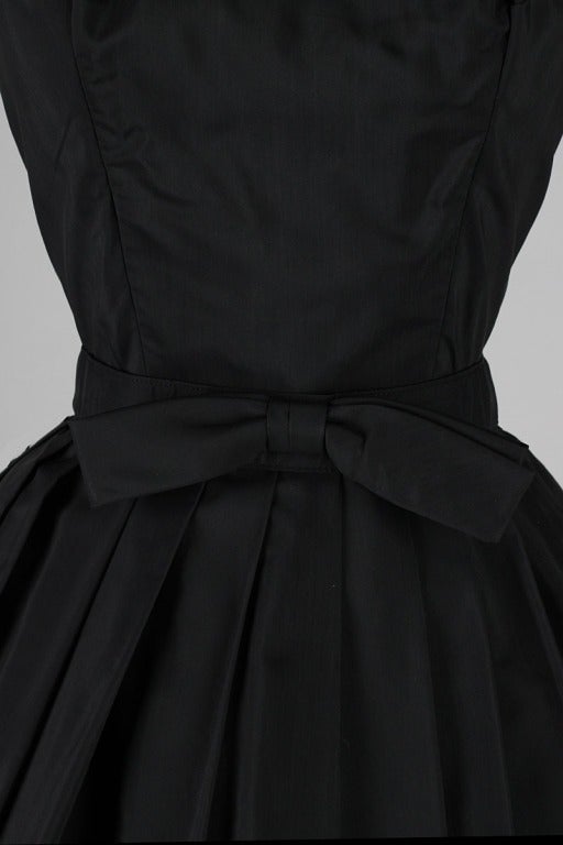 Vintage 1950's Suzy Perette Black Halter Dress In Excellent Condition For Sale In Hudson on the Saint Croix, WI