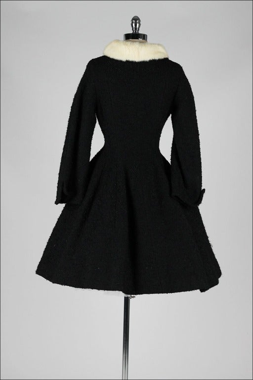 Vintage 1950 The Lilli Ann, cappotto principesco in lana boucle e visone con collare 3