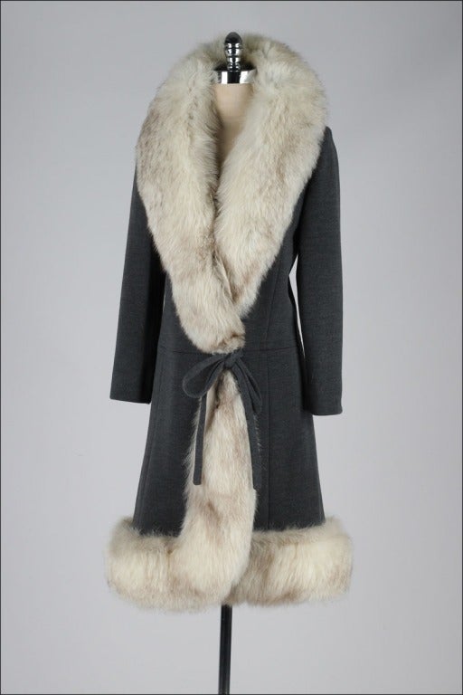 Vintage 1960's Gray Wool Silver Fox Fur Trimmed Coat 2