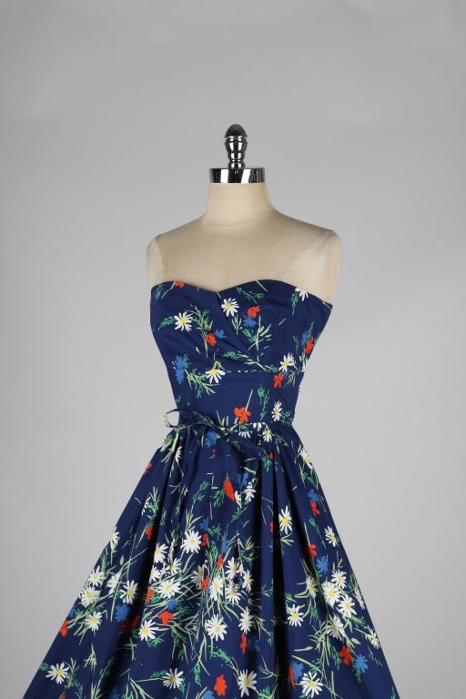 Vintage 1950's Jeannette Alexander Floral Cotton Dress 2