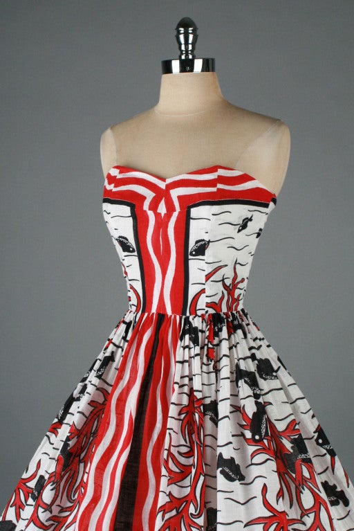 1950's Mademoiselle Sea Life Novelty Print Strapless Linen Dress 3