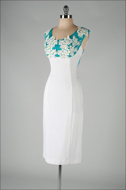 Vintage 1950's White Turquoise Linen Macrame Lace Cocktail Dress 2
