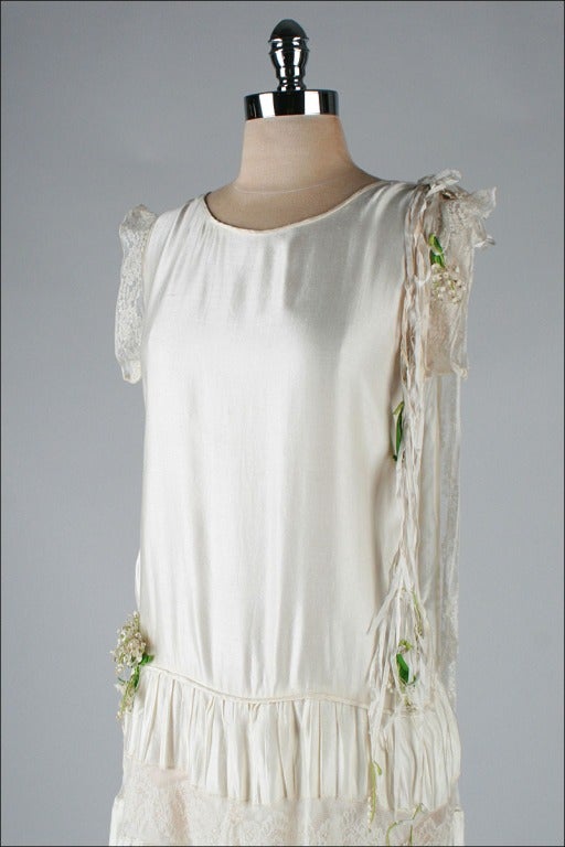 Vintage 1920's Ivory Silk Wedding Dress with Train 7