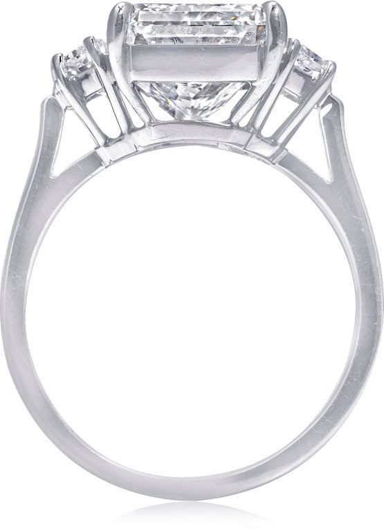 5.33 Carat Radiant-Cut Diamond Engagement Ring In Excellent Condition In Palm Beach, FL
