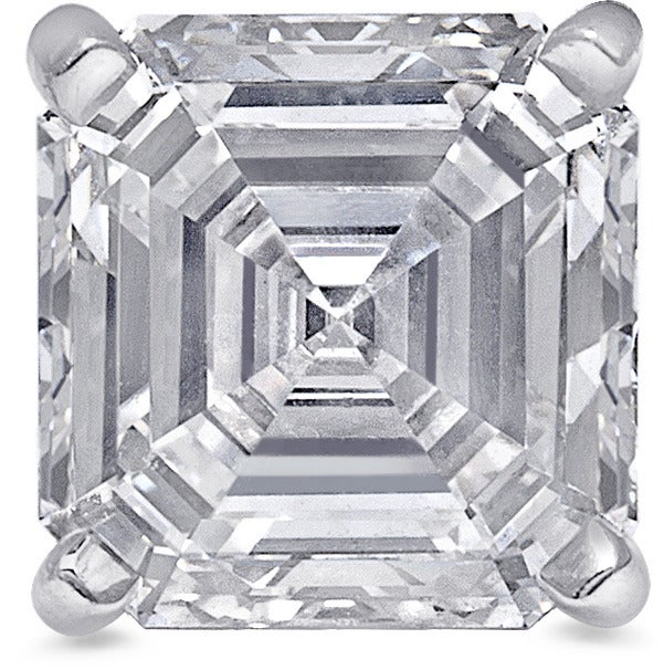 Stud earrings, 2.05 carat Asscher-cut G color diamond GIA certified VS1 clarity, 2.04 carat Asscher-cut G color diamond GIA certified VS1 clarity. Set in 18k white gold.